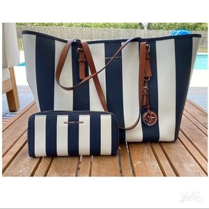 Michael Kors tote and wallet